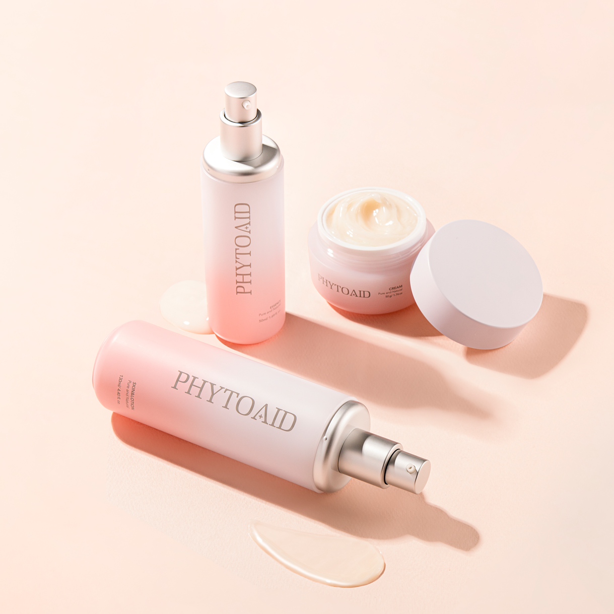 K-Beauty Phytoaid Plus Essence designed to brighten and hydrate skin with goji berry and apple extracts. Beautifulsmilecosmetics_UK