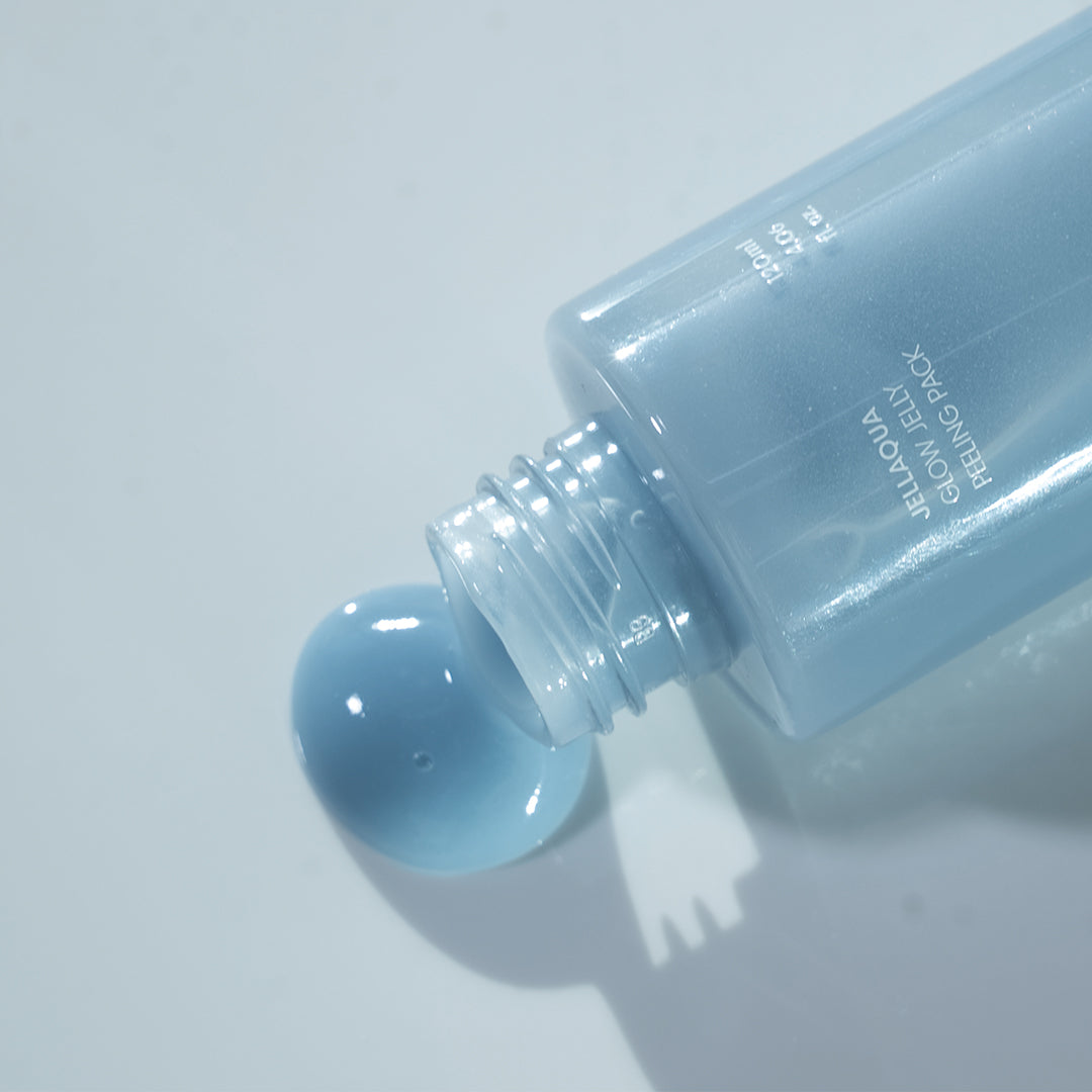 K-Beauty Jellaqua Glow Jelly Peeling Pack featuring translucent gel texture and marine-based formula. Beautifulsmile cosmetics UK