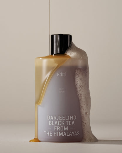 Moisturizing body wash featuring Himalayan black tea essence, promoting revitalized and silky skin with a calming aroma.